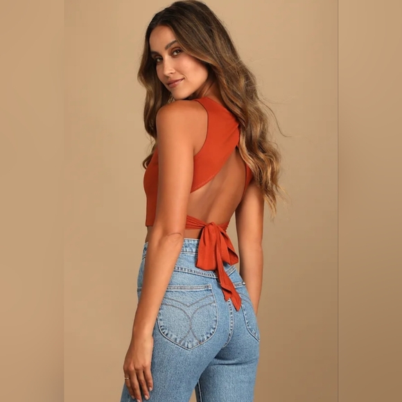 Lulu's Rust Wrap Tank Top - Picture 2 of 6